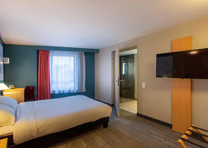 B&B Hotel Orleans Centre Foch