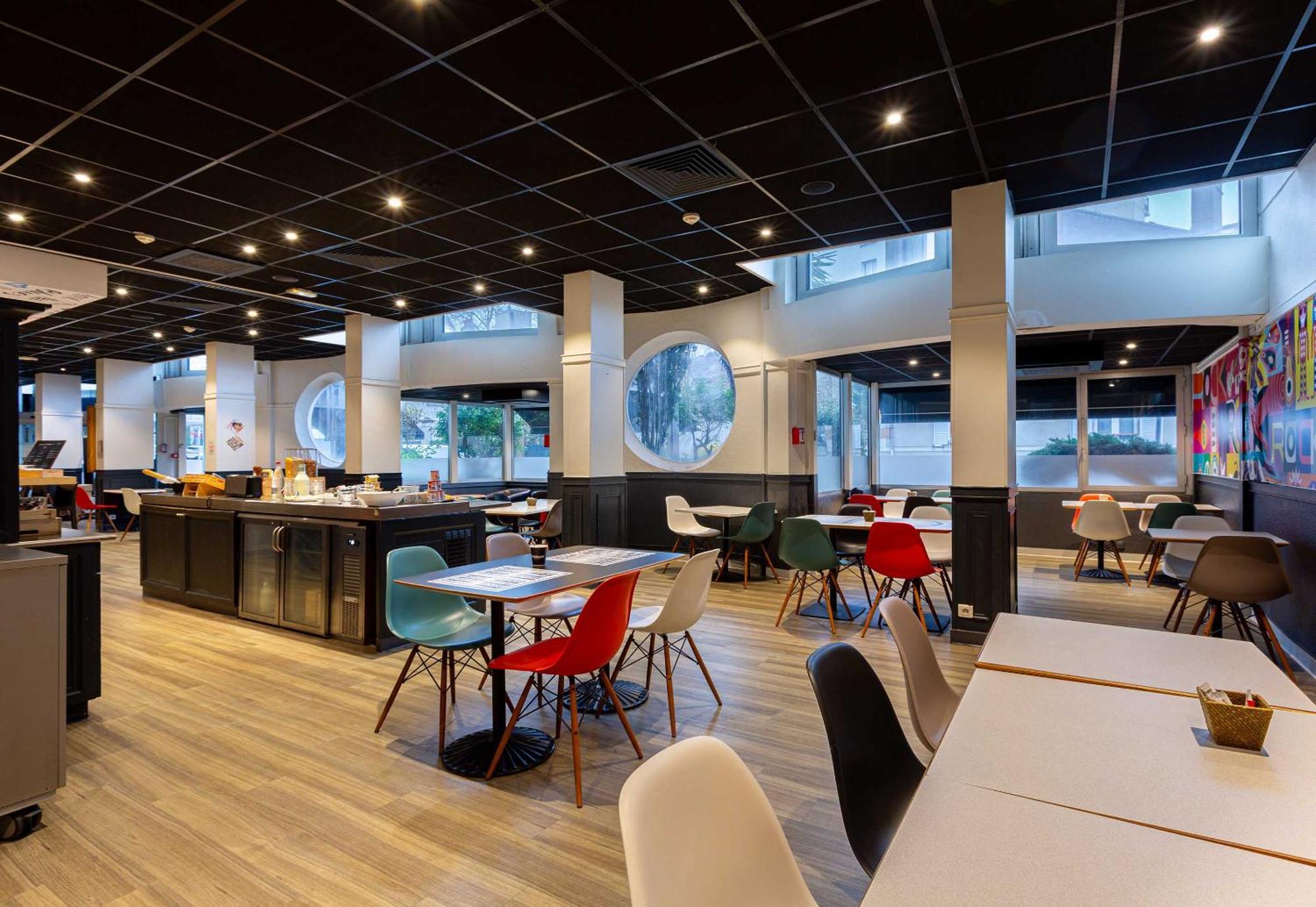 Hotel Centre Foch 3*
