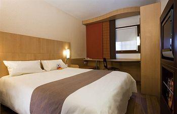 Ibis Centre Foch 3*